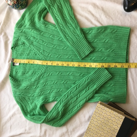 J. Crew Cashmere Blend Green Cable Knit Sweater - Picture 4 of 4